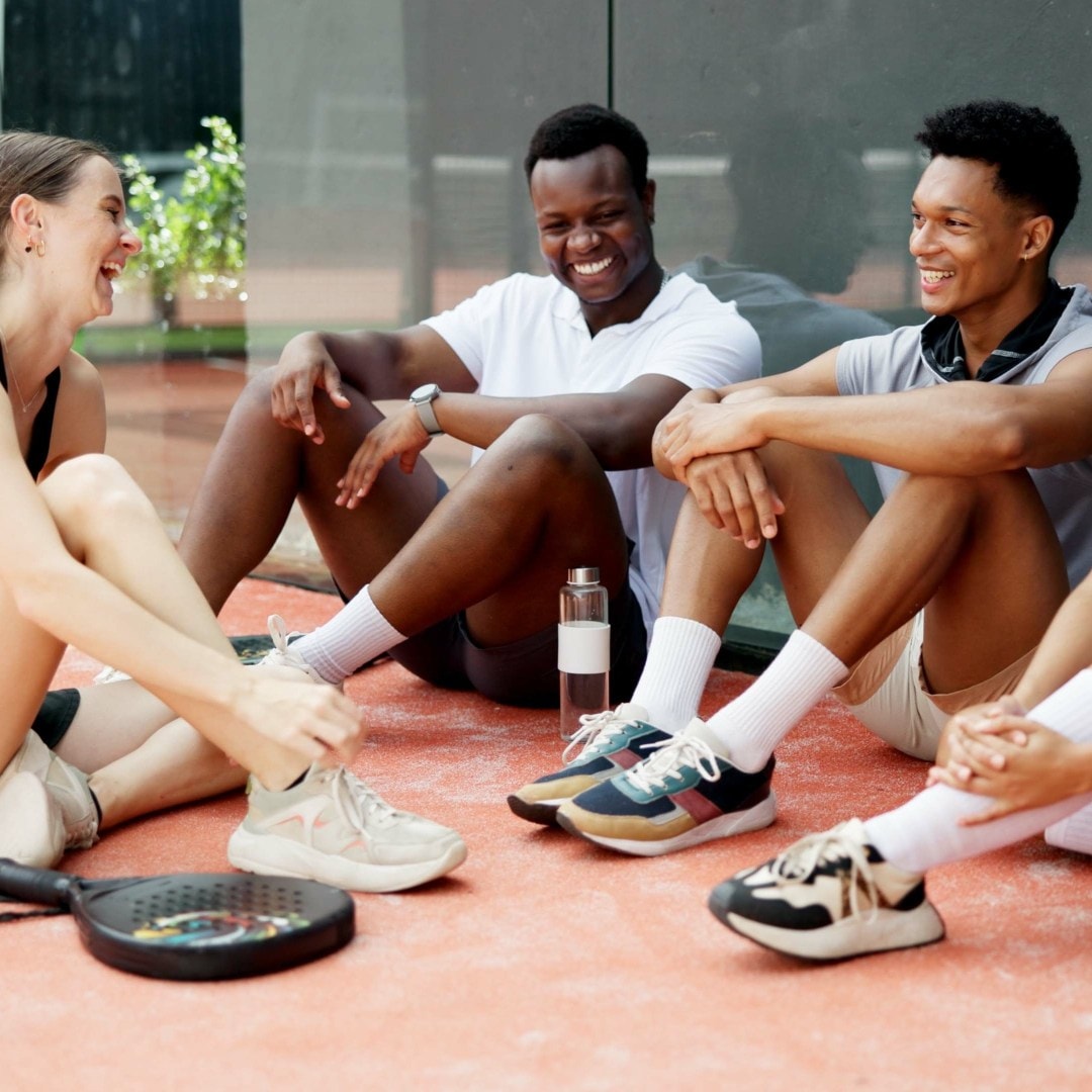 Mitarbeitende eines Unternehmens nutzen Firmenfitness und Corporate Benefits von Sportnavi